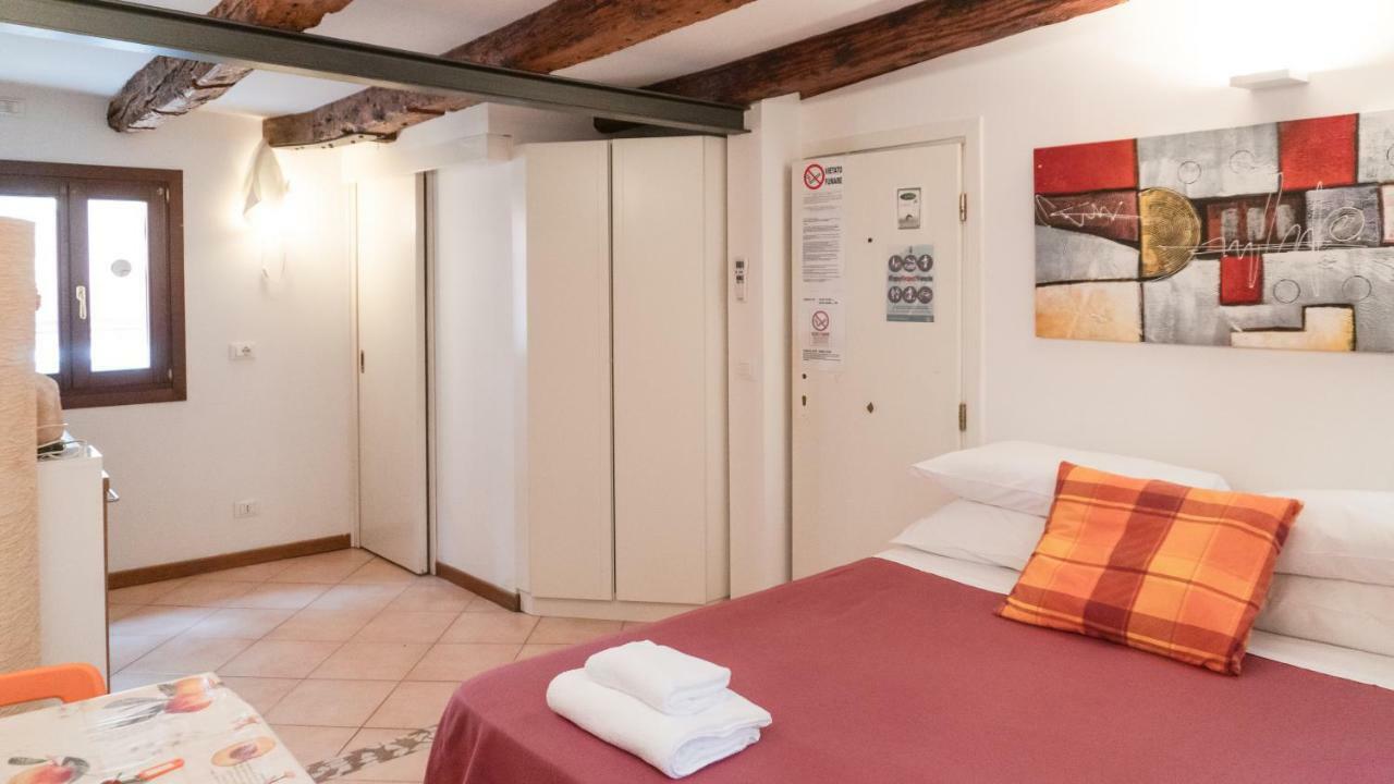In The Heart Of Biennale Ac Wi-Fi Apartment Veneţia Exterior foto